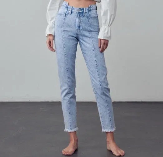 High Waist Frayed Tapered Jeans